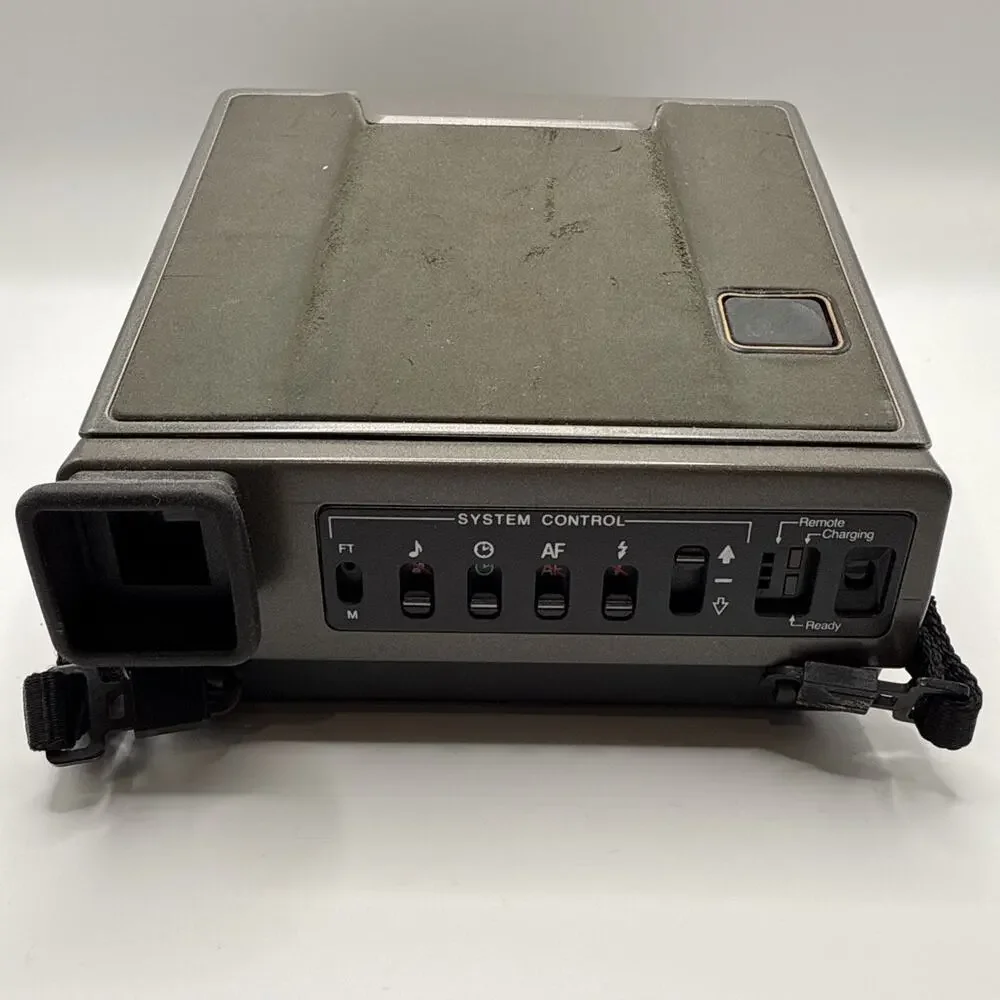 PREOWNED VINTAGE POLAROID‎ SPECTRA SYSTEM POLAROID CAMERA